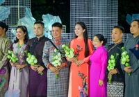 NTK Vũ Thảo Giang gây ấn tượng với bộ sưu tập 'Viễn Đông Long Hội' tại Lễ hội Áo dài TPHCM