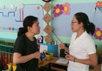 Đoạn tin nhắn giữa bà mẹ ở Hà Nội và giáo viên đang gây tranh cãi 'rần rần': Xem thời gian, ai nấy trách phụ huynh quá thiếu tinh tế