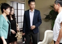 Bố muốn cưới người giúp việc nhưng yêu cầu mà cô ấy đưa ra làm chúng tôi không chấp nhận nổi