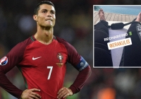 Ronaldo khoe hình tại khu nghỉ dưỡng có giá 175 triệu/đêm, fan sốc khi thấy đôi chân biến dạng của CR7