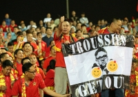 Clip: Khán giả sân Mỹ Đình hô to 'Troussier out'