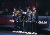 Cộng đồng quốc tế tranh cãi về lý do khiến các tuyển thủ VCS 'nhúng chàm', tiền chỉ là bề nổi?