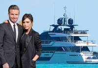 Gia đình David Beckham 'hâm nóng tình cảm' bằng kỷ nghỉ trên du thuyền 500 tỷ, một điểm trên chân Victoria gây chú ý