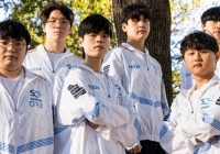 Từng là 'idol giới trẻ', một nhà vô địch CKTG bị khán giả phũ phàng 'chỉ biết ăn bám đồng đội'