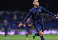 Ronaldo trình diễn phong độ khó tin ở tuổi 39, fan khẳng định 'hay nhất lịch sử', yêu cầu trao luôn Quả bóng vàng 2024