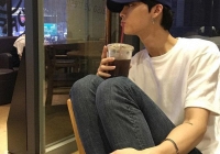 Thực hư chuyện uống cà phê trước khi “lâm trận” tăng hưng phấn? Bác sĩ: Thay vào đó làm 8 việc này