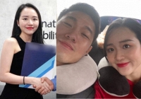 Vợ giám đốc của Xuân Trường lộ ảnh thần thái cực đỉnh khi làm việc, giỏi thế nào mà chồng phải vỗ tay tán thưởng