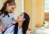 Tỉnh dậy sau khi ngất xỉu, tôi cay xè mắt, mãn nguyện vô cùng khi nghe câu nói từ con riêng của chồng