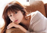 Mỹ nhân trả giá đắt vì ngoại tình: Mất trắng sự nghiệp, bị đại gia bất động sản hủy hôn và phải lẩn tránh gần 6 tháng qua