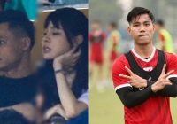 Bạn gái hotgirl của Văn Thanh lọt mắt xanh 'cameraman' khi cùng Độ Mixi bất ngờ xuất hiện trên khán đài 