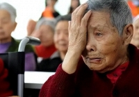 Tuổi 80 vào viện dưỡng lão ở, bà mẹ này bất lực, rơi nước mắt: 'Nuôi đứa con hiếu thảo quan trọng hơn đứa con học giỏi'