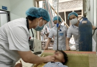 Bắc Kạn: Bệnh nhân 17 tuổi mắc uốn ván nặng sau tai nạn xe máy, có hoàn cảnh đặc biệt khó khăn