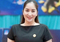Khánh Thi xóa toàn bộ bài đăng liên quan tới chuyện đòi nợ sau khi hứng 'bão' chỉ trích từ công chúng