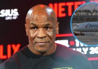 “Tay đấm thép” Mike Tyson gặp vấn đề sức khỏe, phải cấp cứu ngay trên máy bay
