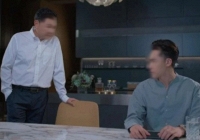 11 giờ khuya, sếp cũ tìm đến nhà tôi với đôi mắt đỏ ngầu, vừa thấy tôi đã quỳ xuống: Bật ngửa vì bí mật sau lời van xin