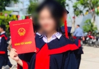 Gia đình suy sụp khi nữ sinh đi thi lớp 10 vẫn mất tích: 'Ai có lỡ dẫn cháu đi thì vợ chồng tôi xin cho cháu được về nhà'