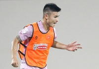 Từng buồn bã thất vọng vì không được HLV Troussier cho vào sân, lần này sáng cửa ghi 'siêu phẩm', Quang Hải nói gì?