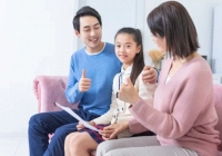 Nếu trong gia đình xuất hiện 3 dấu hiệu này, điều đó cho thấy tương lai con cái sẽ rất có triển vọng
