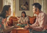 Chứng kiến hành động của con trai và con dâu mỗi ngày, tôi hốt hoảng hổ thẹn trong lòng: Càng nhìn càng nghe càng đau xót