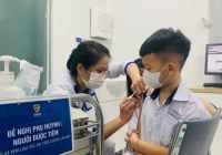 Phòng bệnh truyền nhiễm nguy hiểm cho trẻ trong mùa hè