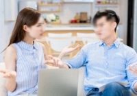 Vừa ra khỏi phòng thi tốt nghiệp THPT, con riêng của chồng nói một câu biến tôi thành 'tội đồ' trong mắt nhà chồng