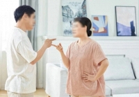 Chồng ám ảnh chuyện người hàng xóm làm với tôi nên nghi ngờ 3 đứa con không phải ruột thịt và yêu cầu xét nghiệm ADN