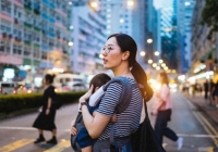 3 lần trong 11 năm con gái hỏi 3 câu mà tôi mới thấm quyết định làm mẹ đơn thân hơn 20 năm là hoàn toàn đúng đắn