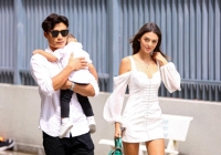 Gấp đôi visual: Bùi Tiến Dũng bảnh bao cùng vợ mẫu tây đi ký hợp đồng bạc tỉ, nàng WAG khoe trọn đôi chân dài nuột nà