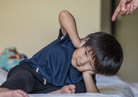 Chuyên gia tâm lý chỉ rõ những hành động 'báo hiệu sự thông minh' của con khiến cha mẹ khó chịu
