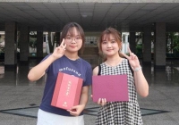 Hai nữ sinh cùng tên, cùng trường, cùng trúng tuyển đại học top 1 cả nước, từng gặp nhau từ thời mẫu giáo.