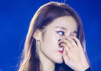 Nữ idol có bài đăng đầu tiên sau scandal bạo lực của chồng