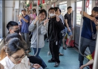 Metro Nhổn - ga Hà Nội bắt đầu đón những vị khách đầu tiên, nhiều trải nghiệm vô cùng thú vị!