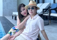 Vũ Luân livestream hé lộ chuyện đi nước ngoài diễn với nghệ sĩ cải lương Phượng Hằng