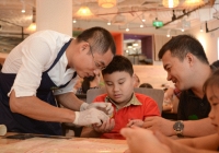 Đón Trung thu sớm tại workshop “ Làm bánh trung thu tươi cho ba mẹ và bé “