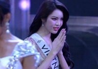 Nhói lòng khi câu hỏi đầu tiên Á hậu quốc tế Tường San tự ti nói với Hương Giang lại là câu này