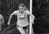 Nữ cầu thủ 19 tuổi bất ngờ qua đời trong lúc ngủ, sau 1 tháng nguyên nhân tử vong vẫn là bí ẩn