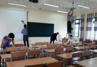 Nhiều trường học ở Hà Nội chuyển sang học trực tuyến vì mưa lũ