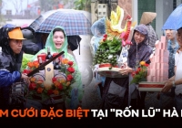 Đám cưới đặc biệt tại 'rốn lũ' Hà Nội, cô dâu mặc trang phục 'xuề xoà' về nhà chồng nhưng chẳng ai chê trách