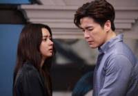 Khi biết mỗi tháng chồng bỏ ra 5 triệu chu cấp cho đứa con của em trai ăn học, tôi quyết định ly hôn ngay lập tức