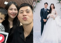 Trung vệ điển trai lứa U23 Thường Châu yêu cô gái Điện Biên 9 năm rồi mới cưới, đến năm thứ 10 hé lộ điều đặc biệt