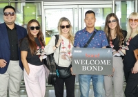 Nhóm nữ bán 5 triệu bản album đã có mặt tại Việt Nam, hứa hẹn làm 1 điều đặc biệt tại concert!