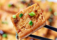 Đậu phụ tốt nhưng chớ dại ăn cùng 4 thực phẩm này, biến thành “thuốc độc” lúc nào không hay