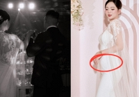 Ảnh hiếm trong đám cưới kín tiếng của cầu thủ U23 Việt Nam và hotgirl ngoại thương.