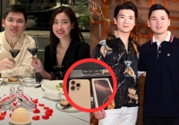 Ông xã Đỗ Mỹ Linh khoe món quà bất ngờ từ anh trai, hé lộ tình cảm giữa hai 'thiếu gia nghìn tỷ' nhà bầu Hiển