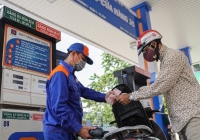 Giá xăng dầu đồng loạt tăng từ 15 giờ chiều nay (28/11)
