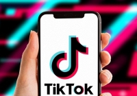 TikTok cấm trẻ dưới 18 tuổi dùng filter làm đẹp