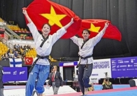 'Chị đẹp' Châu Tuyết Vân lần thứ 5 vô địch Taekwondo thế giới!