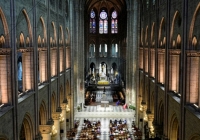  Nhà thờ Đức Bà đã thay đổi như thế nào khi mở cửa trở lại với thế giới