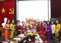 TS. Trần Thu Hương được bầu làm Chi hội trưởng Chi Hội Nữ trí thức Vật lý - Hóa học - Vật liệu nhiệm kỳ 2024 -2029