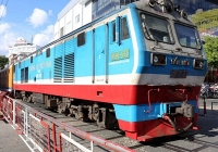 Giá vé tàu Tết Nguyên đán 2025 tăng cao, nhiều chặng 'cháy vé'